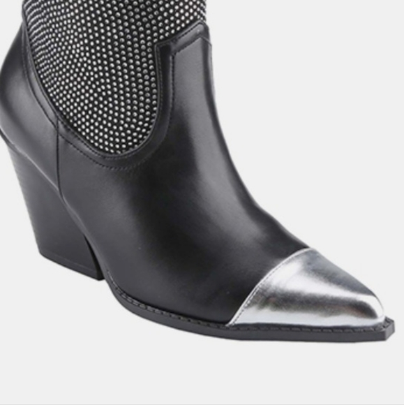 Weeboo Chunky Heel Rhinestone Western Cowboy Boots - Picture 3 of 4